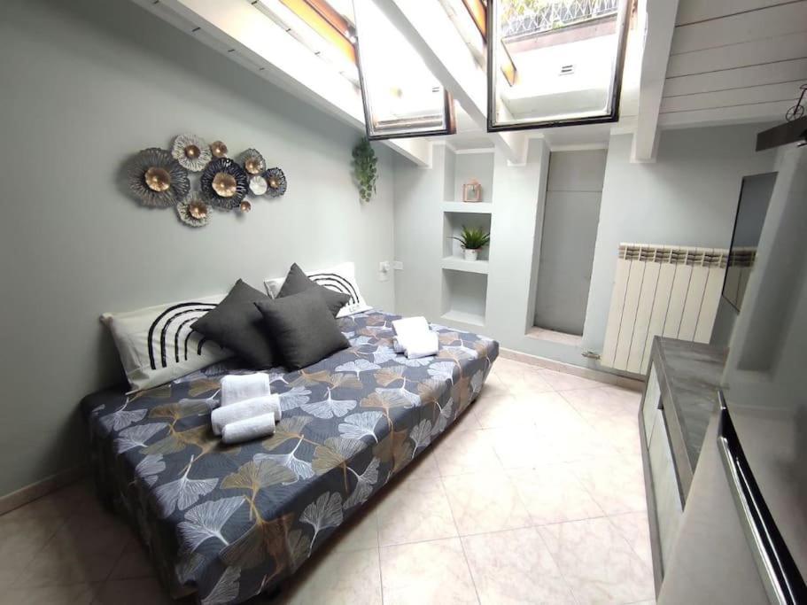 Free Parking Tiny House Wifi Netflix 15 Minuti Dal Duomo Lejlighed Milano Eksteriør billede
