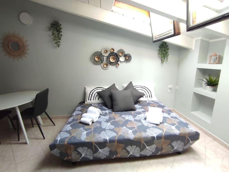 Free Parking Tiny House Wifi Netflix 15 Minuti Dal Duomo Lejlighed Milano Eksteriør billede