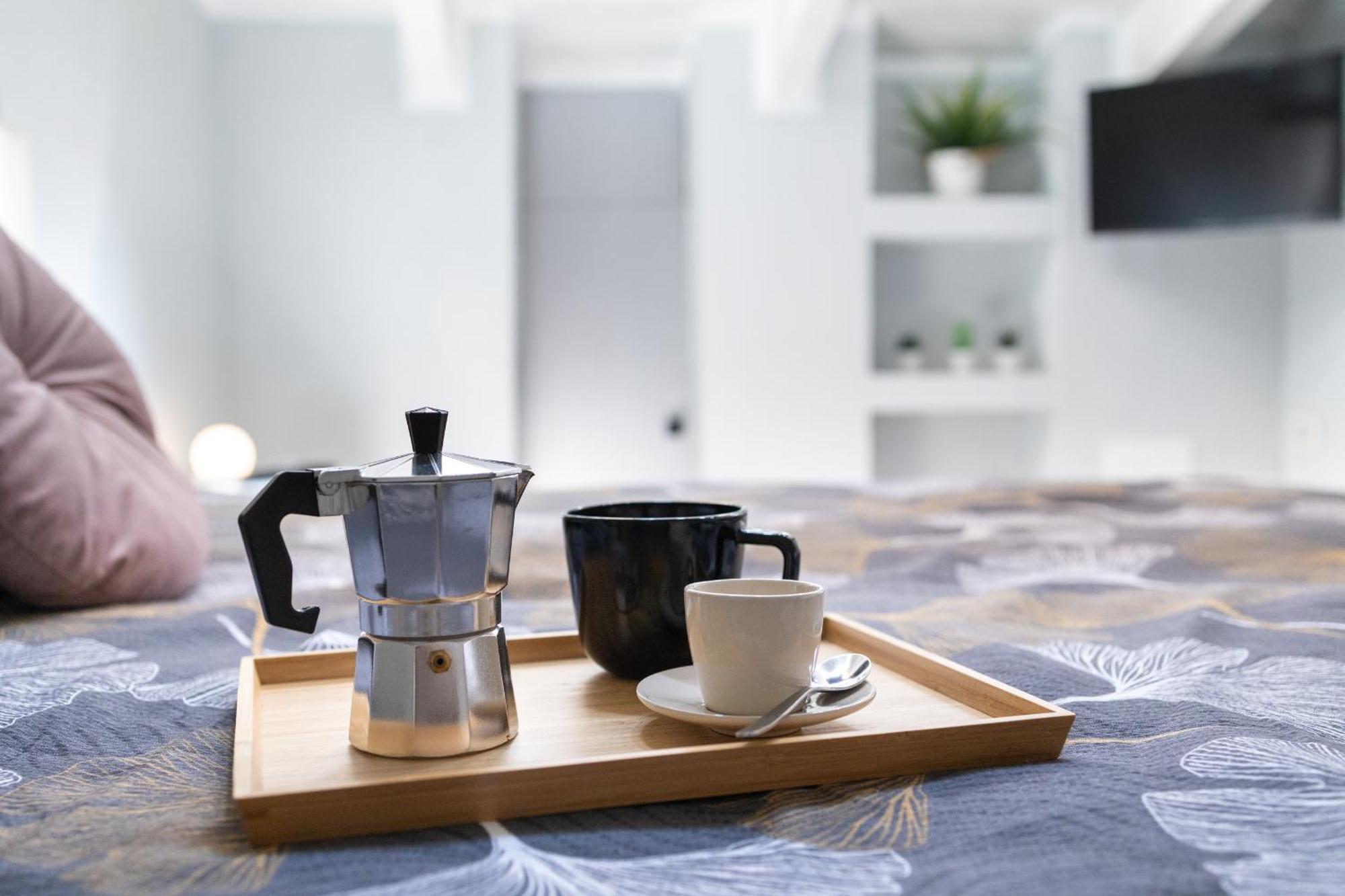 Free Parking Tiny House Wifi Netflix 15 Minuti Dal Duomo Lejlighed Milano Eksteriør billede
