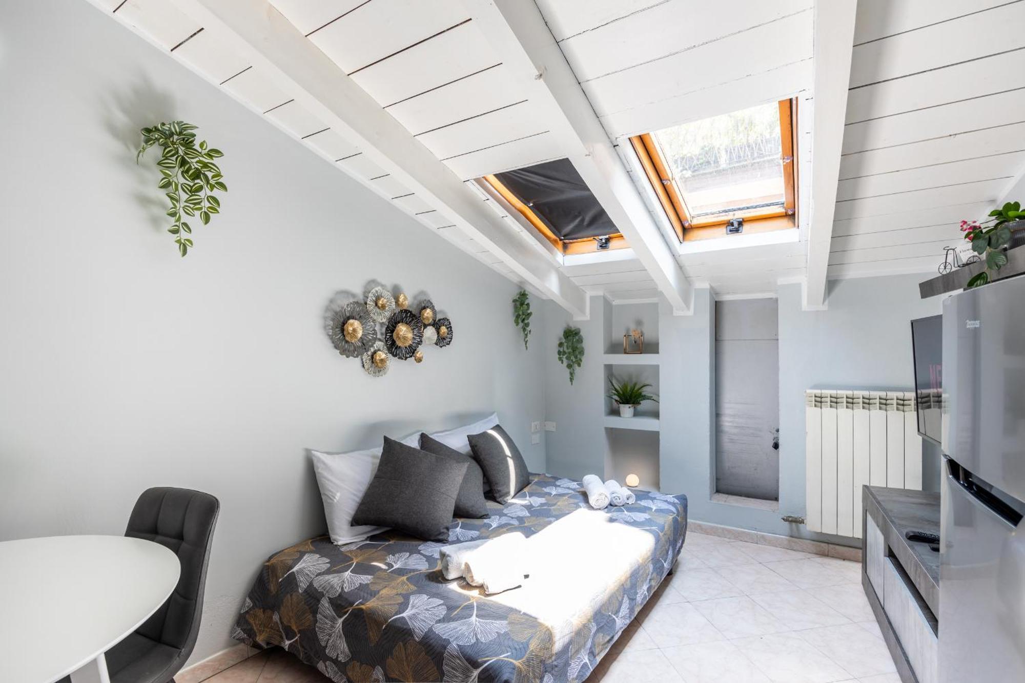 Free Parking Tiny House Wifi Netflix 15 Minuti Dal Duomo Lejlighed Milano Eksteriør billede